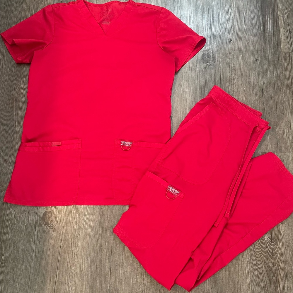 Scrub Sets